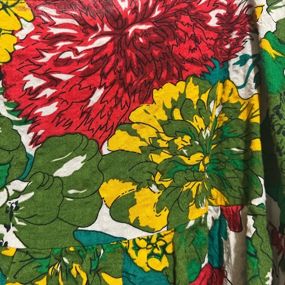 NATURAL LIFE Colorful Floral Tank Top - Picture 3 of 9